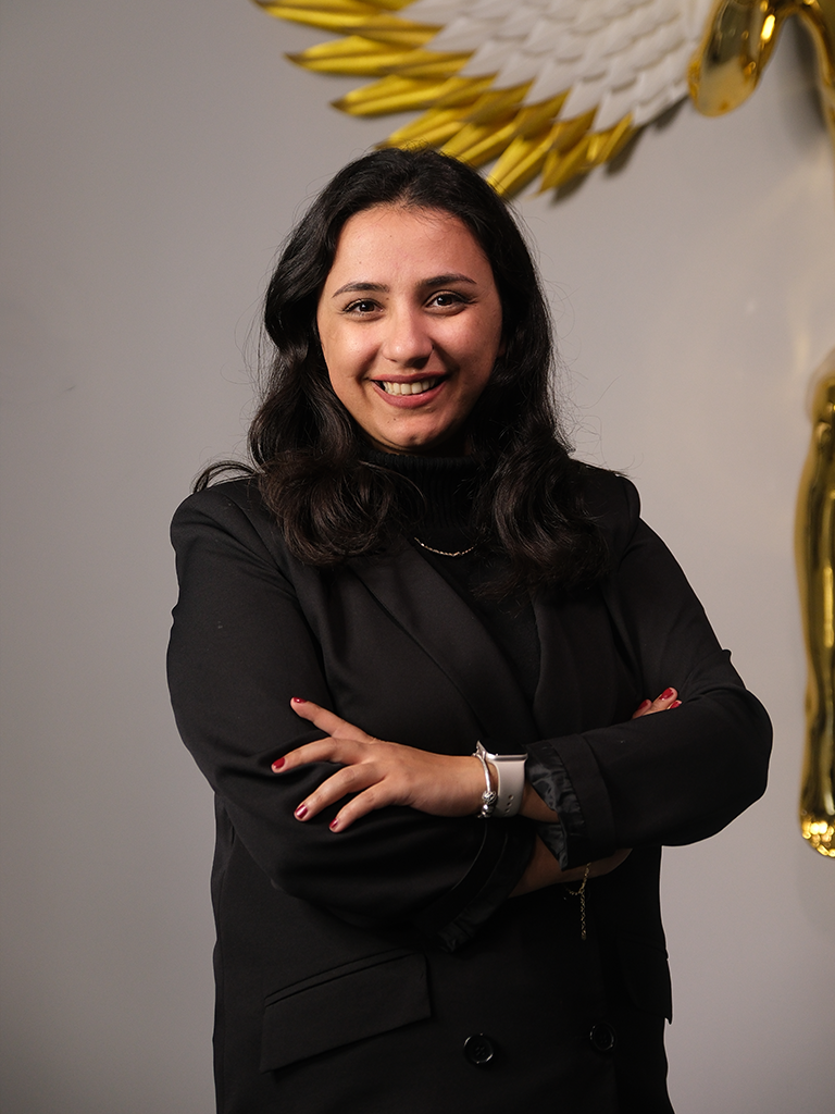 Özge T.